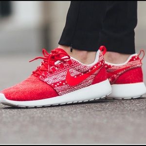 Nike Roshe One Winter Christmas Red